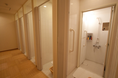 シャワールーム
